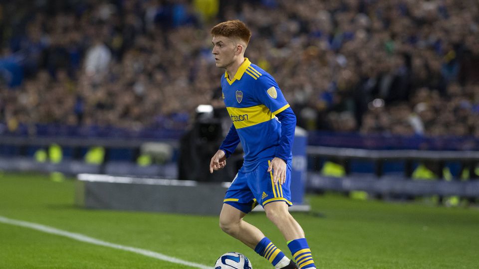 E se o ‘novo Messi’, a ‘next big thing’, for um lateral-esquerdo?