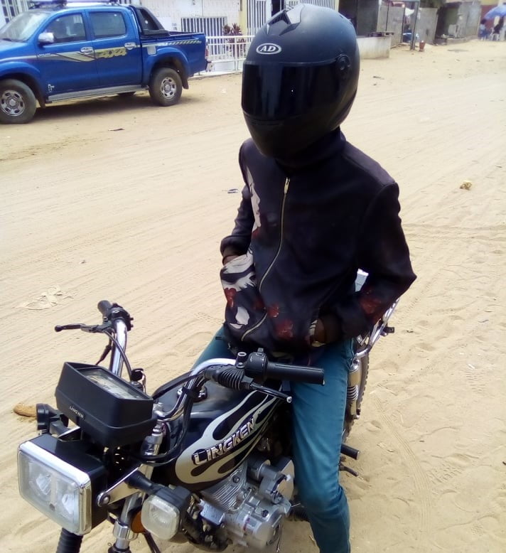 Motoqueiro viola passageira por não pagar a corrida