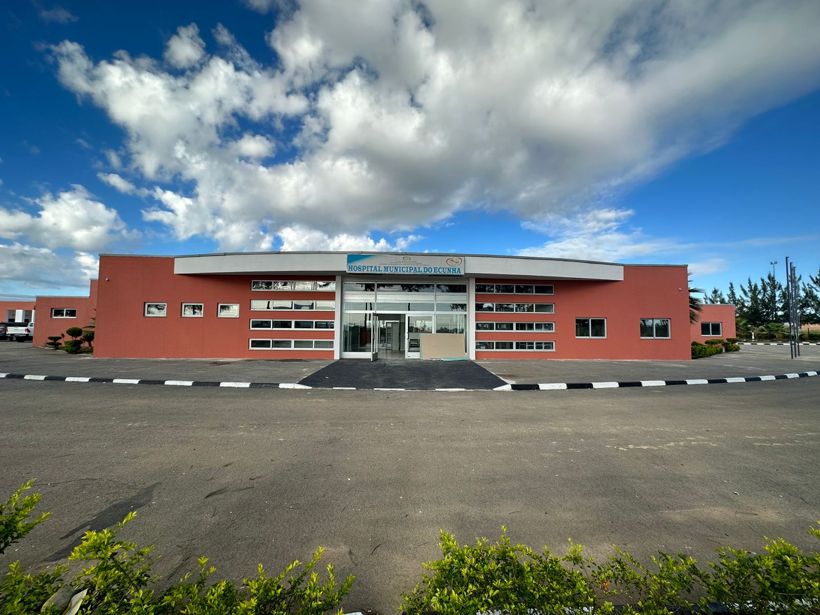 Inaugurado novo hospital de 56 camas no Ecunha