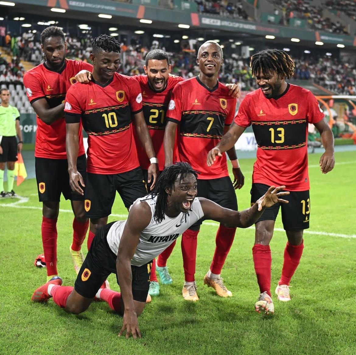 Angola goleia Burkina Faso e avança para os oitavos a liderar o grupo D
