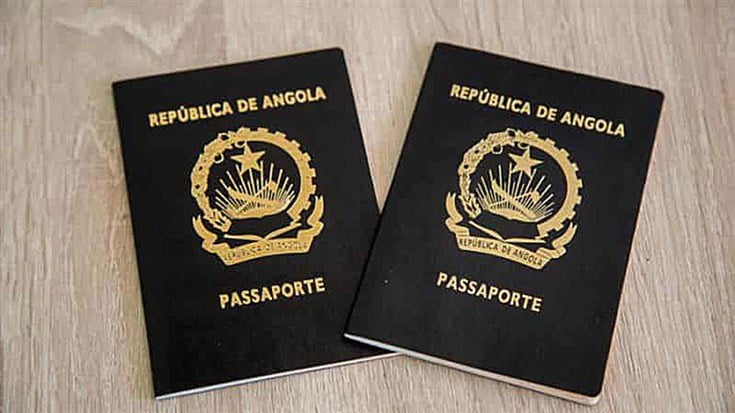 Há mais de 10 anos que Angola não cumpre com obrigação de implementar passaporte electrónico