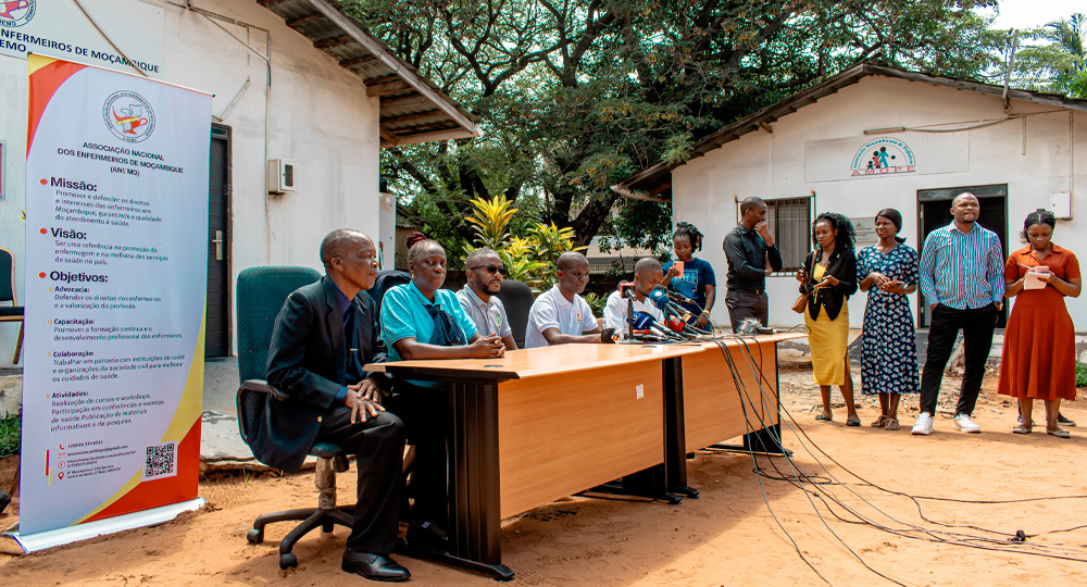 Funcionários públicos de Moçambique vão “parar tudo” para cobrar 13.º mês