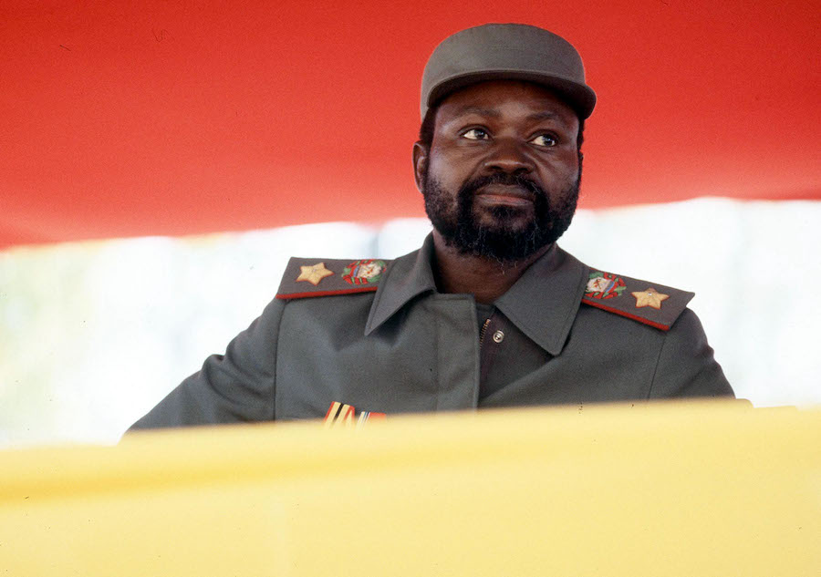 Afinal primeiro Presidente de Moçambique morreu porque os pilotos estavam a discutir por causa da Coca-cola?