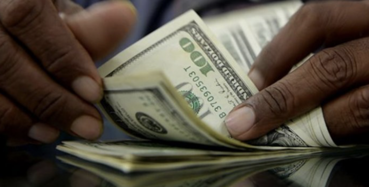 FMI já não vai financiar Angola acima dos 4,5 mil milhões de dólares anteriores, mas promete juros abaixo dos 4%