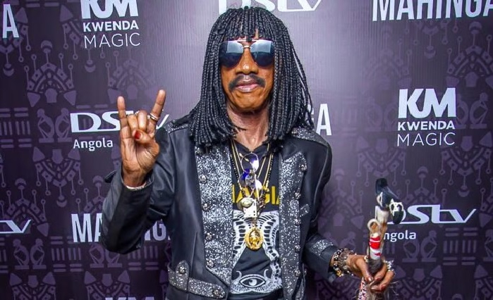 Morreu o cantor Charles Bois Poaty