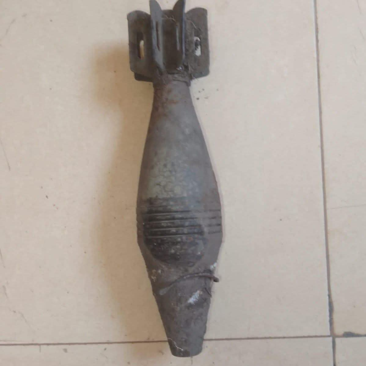 Homem encontrou uma bomba na sua lavra e foi entregar à polícia